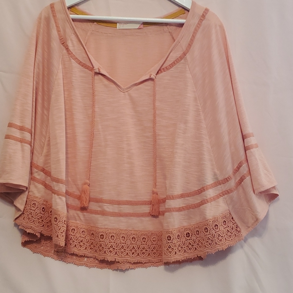 Cape (NEVER WORN)
